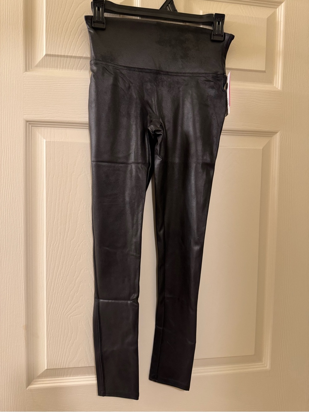 Spanx Faux Leather Leggings NWT medium - Picture 6 of 9